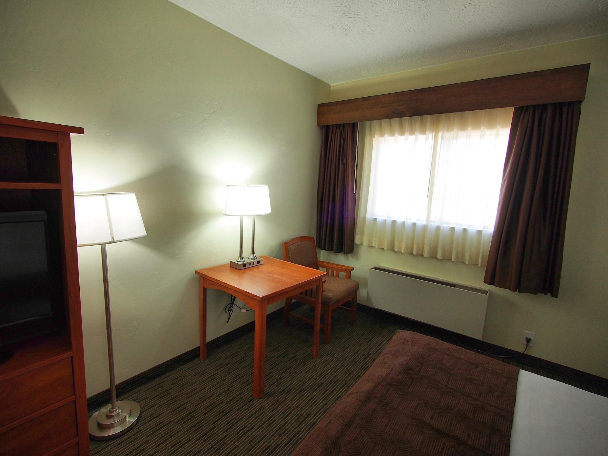 Stratford Court Hotel Cedar City Exterior photo